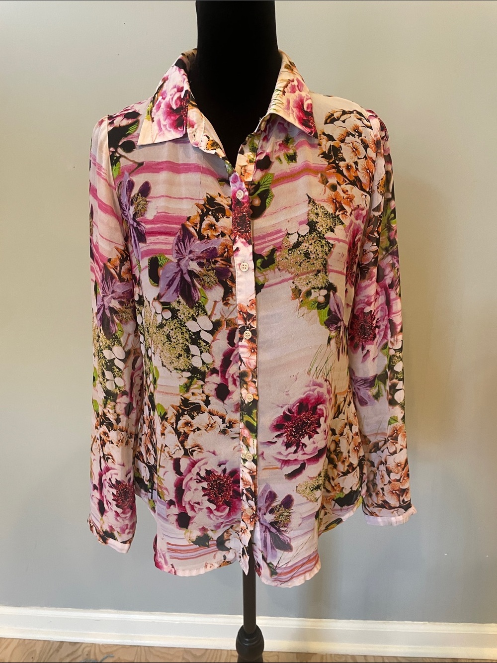 Pink floral long sleeve sheer blouse small